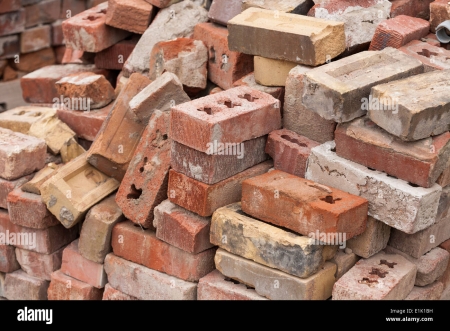 1746502099-old-bricks-a-pile-of-old-salvaged-bricks-piled-on-the-grounds-of-the-E1K1BH.jpg